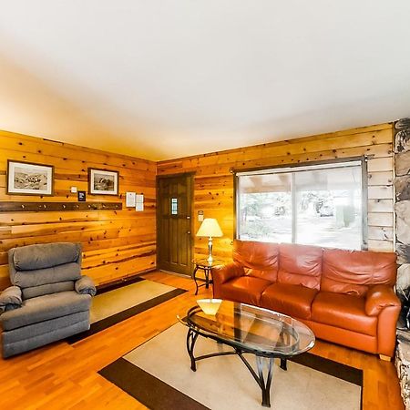 Tahoma Getaway Villa Exterior photo