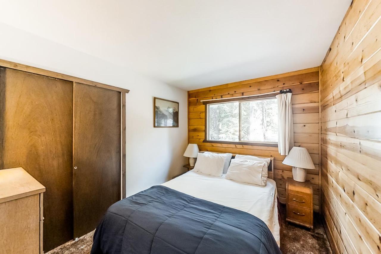 Tahoma Getaway Villa Exterior photo