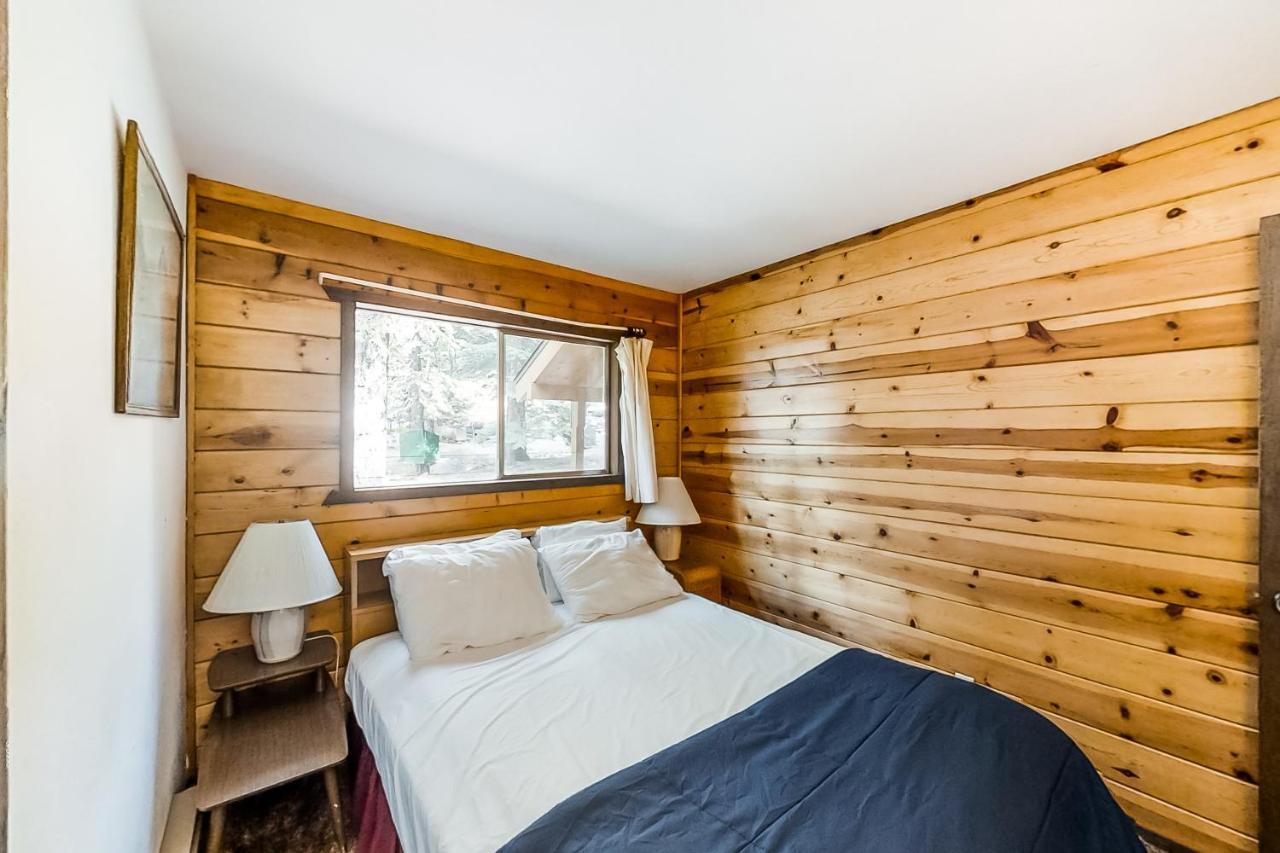 Tahoma Getaway Villa Exterior photo